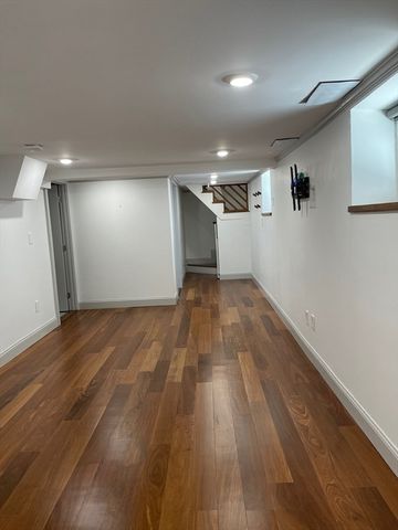 49 Albion St 1, Somerville, MA 02143