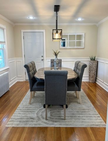 110 Grant Ave, Somerset, MA 02726