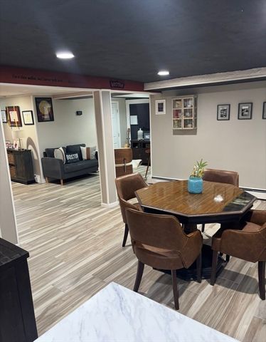 110 Grant Ave, Somerset, MA 02726