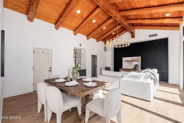 1926 E AUGUSTA Avenue, Phoenix, AZ 85020