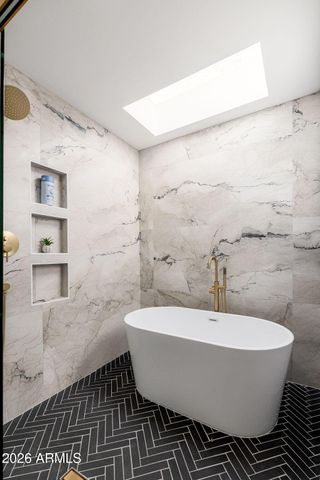 1926 E AUGUSTA Avenue, Phoenix, AZ 85020