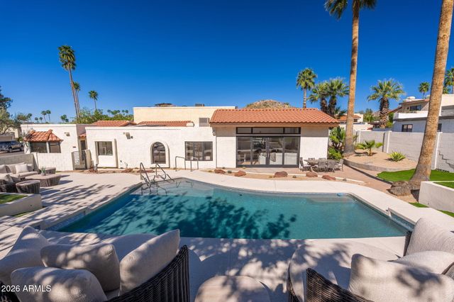 1926 E AUGUSTA Avenue, Phoenix, AZ 85020