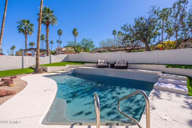 1926 E AUGUSTA Avenue, Phoenix, AZ 85020