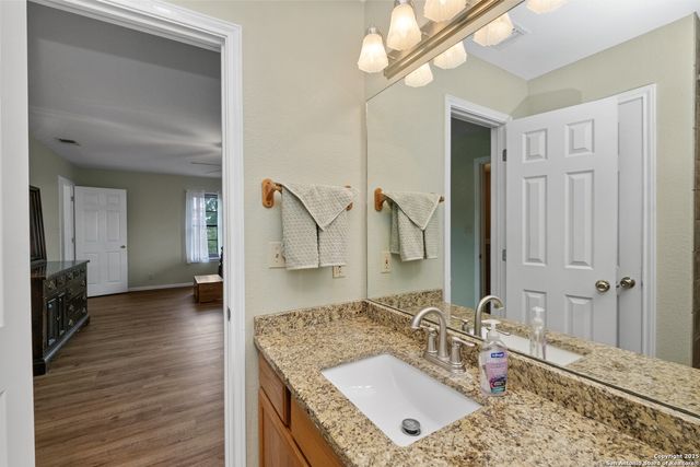 146 Village Path, Castroville, TX 78009