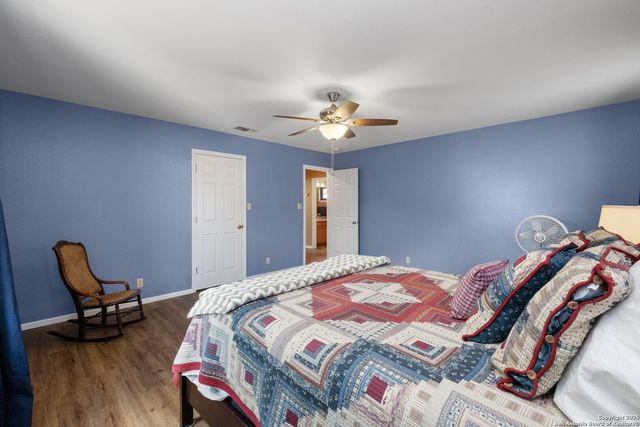 146 Village Path, Castroville, TX 78009