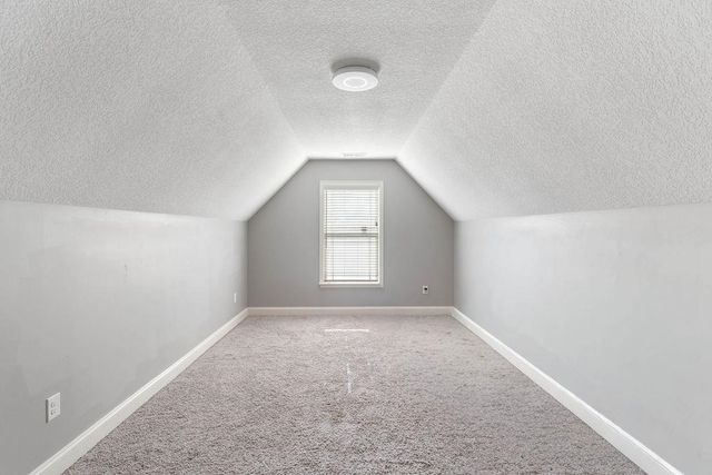 222 Natures Court, Campobello, SC 29322