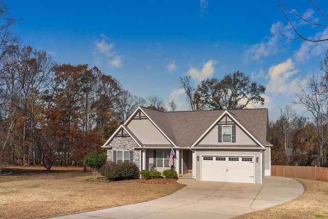 222 Natures Court, Campobello, SC 29322