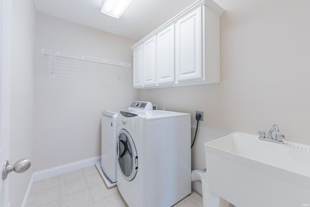 4241 E Cardigan Court, Bloomington, IN 47401