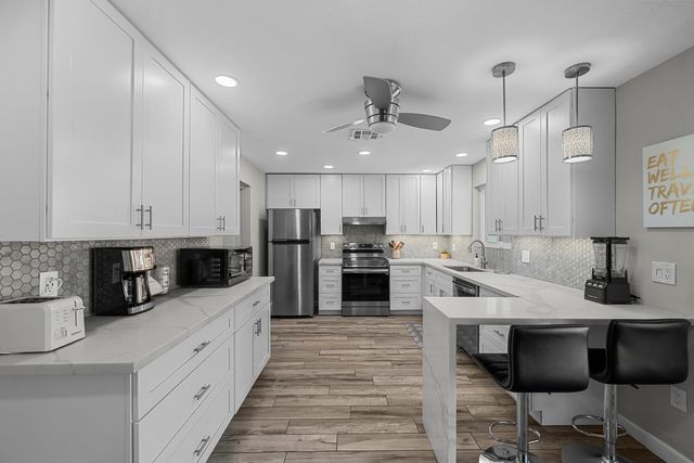 208 E Oxford Drive, Tempe, AZ 85283