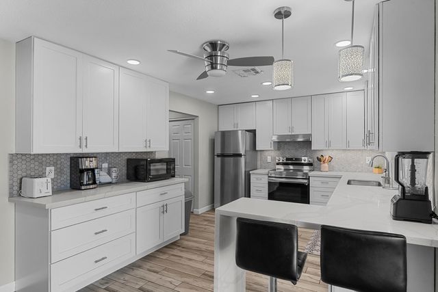208 E Oxford Drive, Tempe, AZ 85283