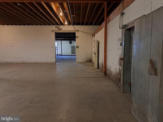 917 N EAST ST #D, Frederick, MD 21701