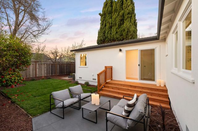 2044 Saint Francis Way, San Carlos, CA 94070