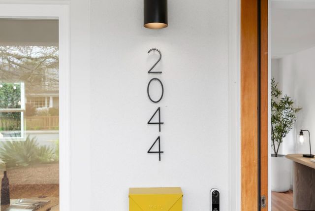 2044 Saint Francis Way, San Carlos, CA 94070