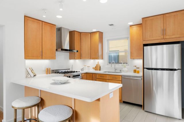 2044 Saint Francis Way, San Carlos, CA 94070