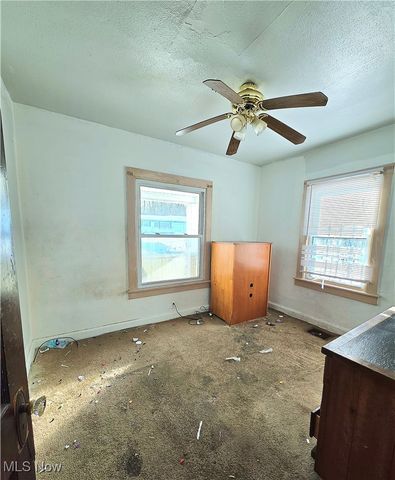 332 lansdowne Boulevard, Youngstown, OH 44506