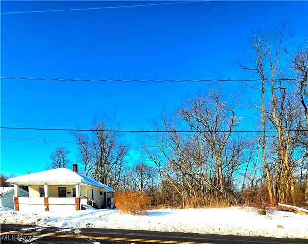 332 lansdowne Boulevard, Youngstown, OH 44506