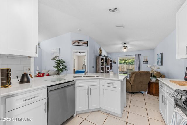 12527 ASH HARBOR Drive, Jacksonville, FL 32224