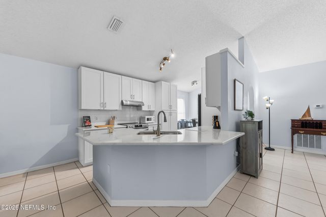 12527 ASH HARBOR Drive, Jacksonville, FL 32224