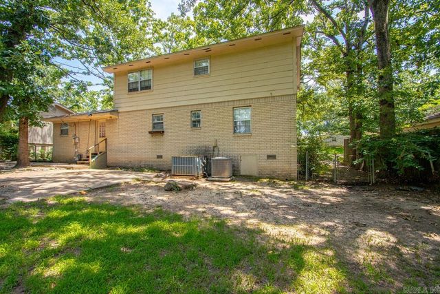 1820 Aztec Drive, North Little Rock, AR 72116