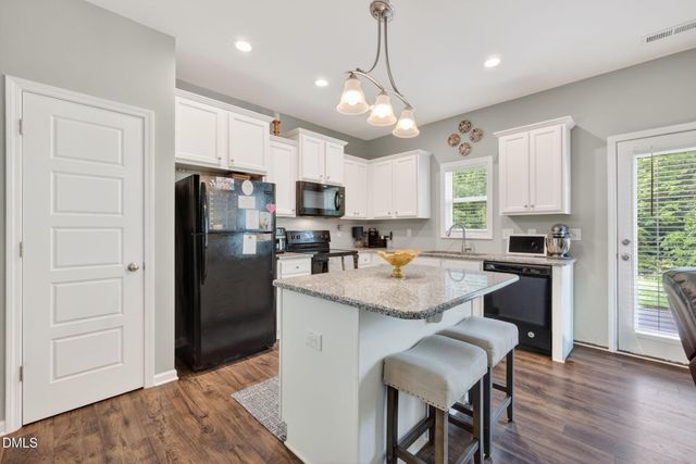 438 Crawford Parkway, Clayton, NC 27520