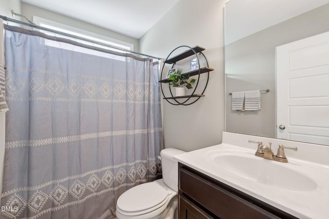 438 Crawford Parkway, Clayton, NC 27520