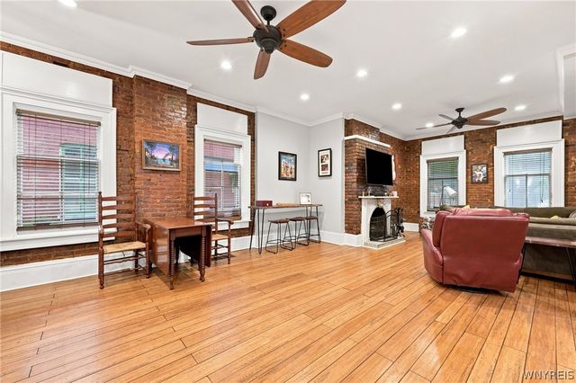 17 Saint Louis Place, Buffalo, NY 14202