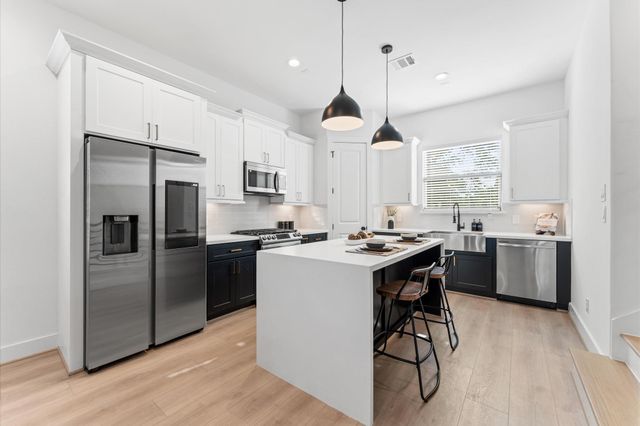 2607 Drew Street, Houston, TX 77004
