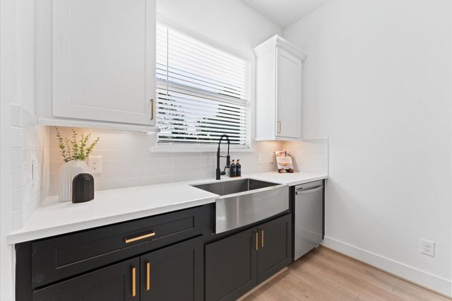 2607 Drew Street, Houston, TX 77004