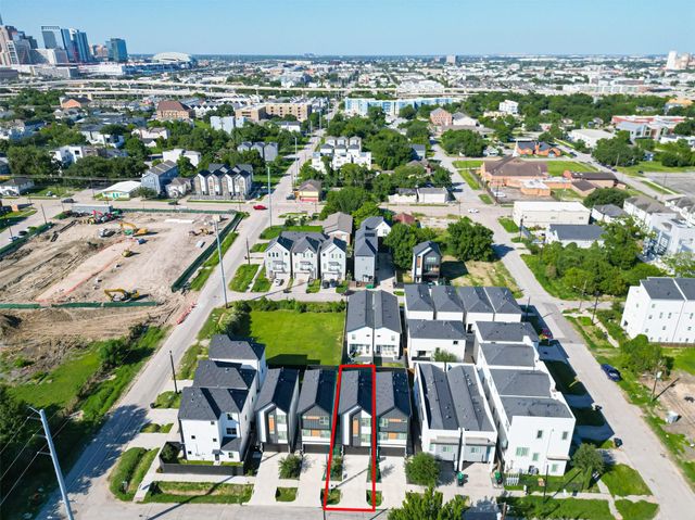 2607 Drew Street, Houston, TX 77004