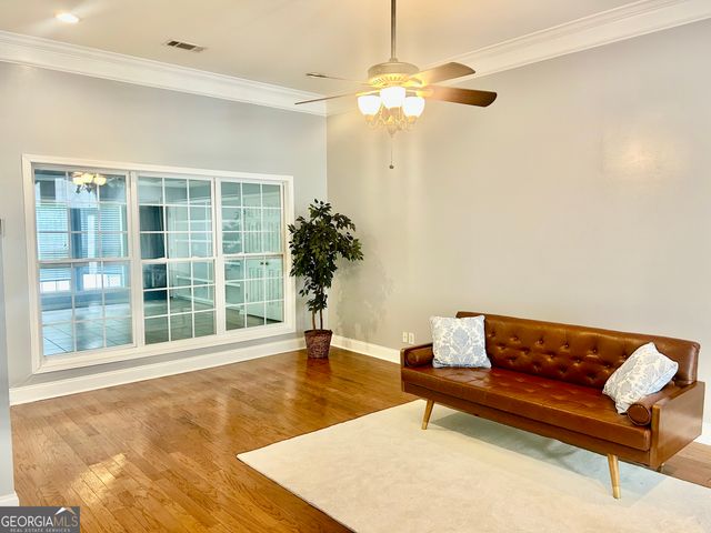 241 Old Pond Road, Lagrange, GA 30241