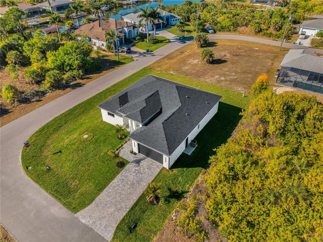 10065 MEMPHIS STREET, Port Charlotte, FL 33981