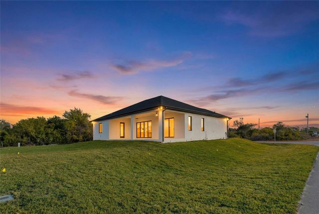 10065 MEMPHIS STREET, Port Charlotte, FL 33981