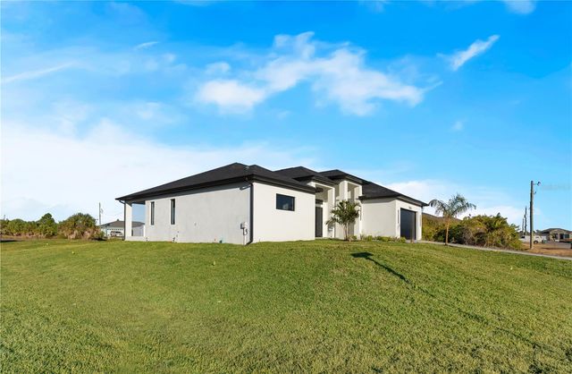 10065 MEMPHIS STREET, Port Charlotte, FL 33981