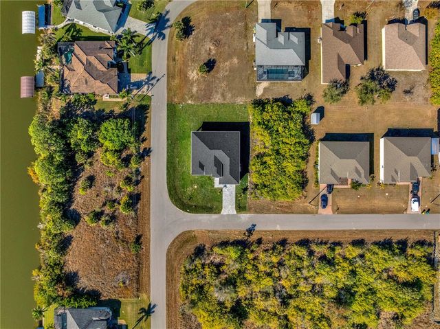 10065 MEMPHIS STREET, Port Charlotte, FL 33981