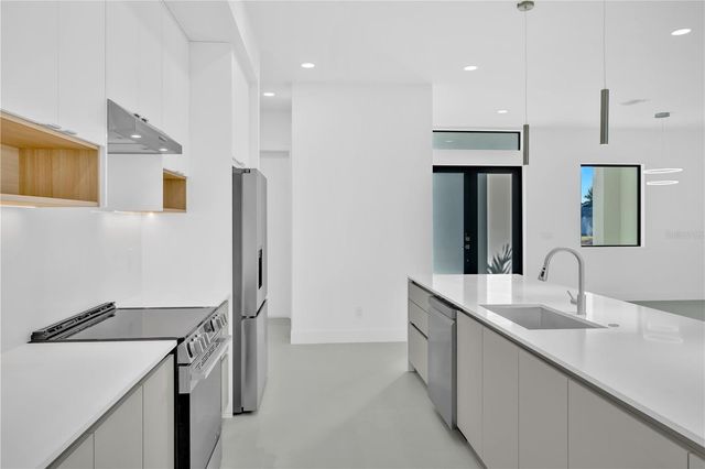 10065 MEMPHIS STREET, Port Charlotte, FL 33981