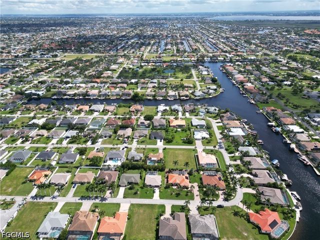 5304 SW 19TH PL, Cape Coral, FL 33914
