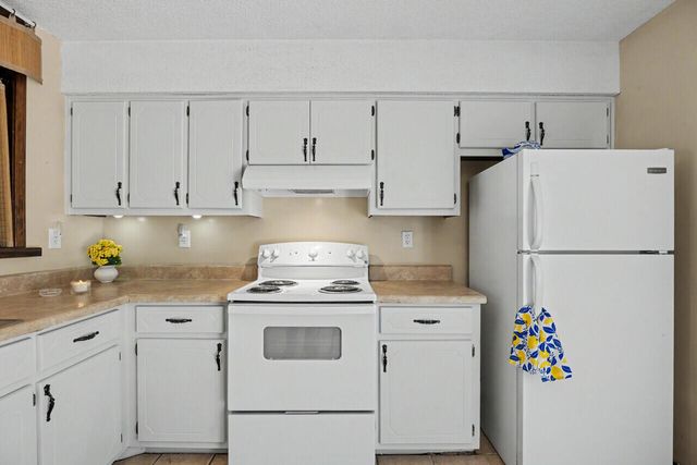 361 John King Road, Crestview, FL 32539