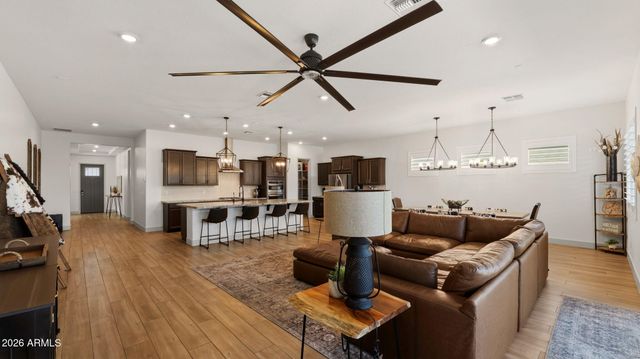 14673 W ALEXANDRIA Way, Surprise, AZ 85379