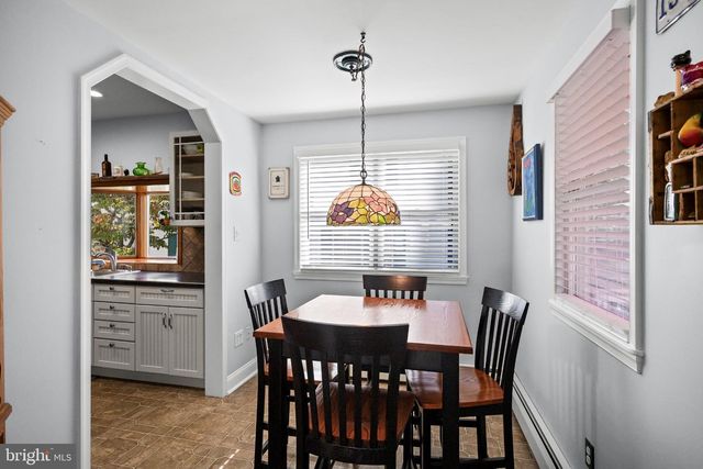 316 ROOSEVELT AVE, Pitman, NJ 08071