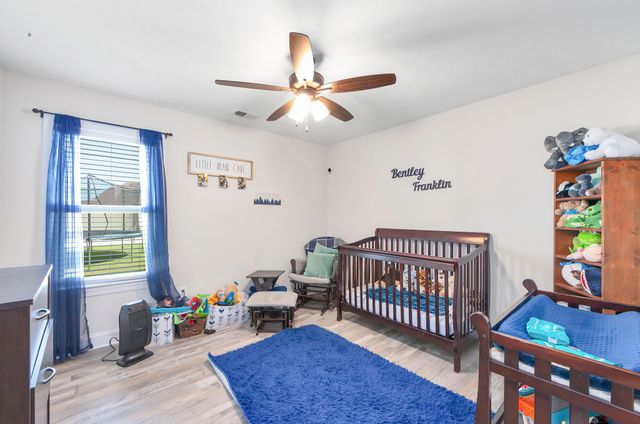 119 Providence Dr, Medina, TN 38355