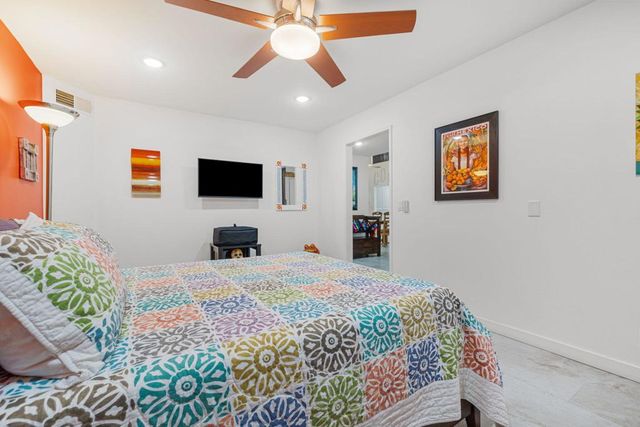 6733 Harwood Circle, Palm Springs, CA 92264