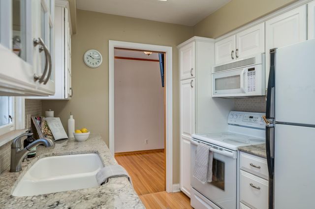 5364 160th Street SE, Prior Lake, MN 55372