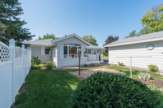 5364 160th Street SE, Prior Lake, MN 55372