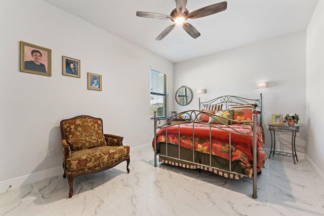 6291 Arcadia Square, Vero Beach, FL 32966