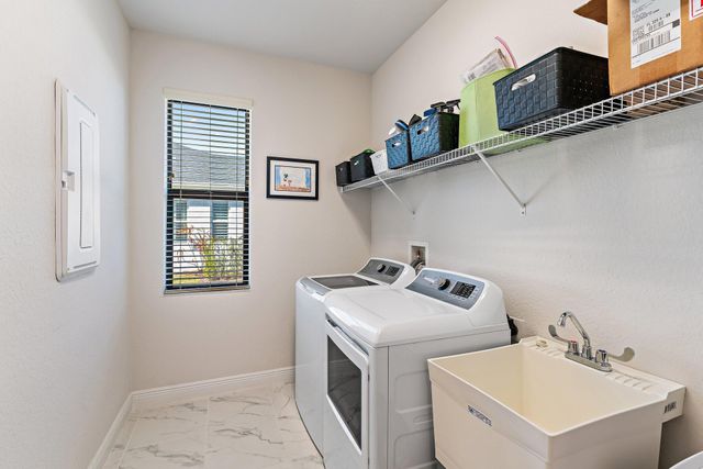 6291 Arcadia Square, Vero Beach, FL 32966