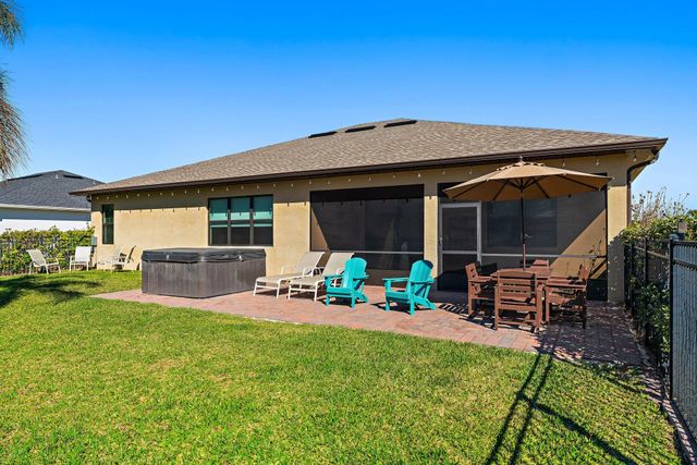 6291 Arcadia Square, Vero Beach, FL 32966