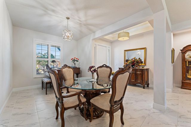 6291 Arcadia Square, Vero Beach, FL 32966