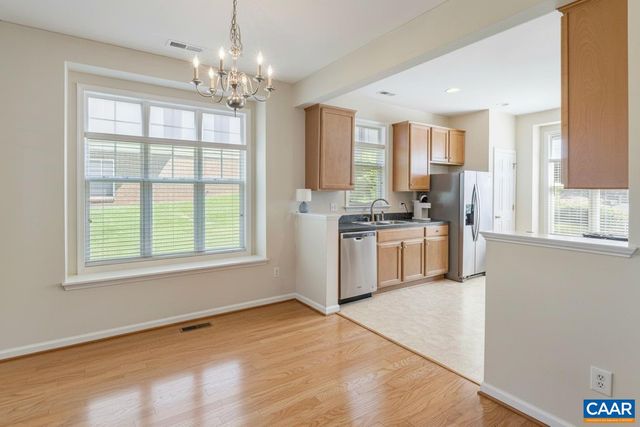 1350 STONEY RIDGE RD, Charlottesville, VA 22902