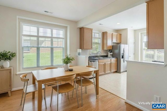 1350 STONEY RIDGE RD, Charlottesville, VA 22902