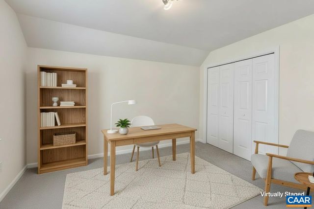 1350 STONEY RIDGE RD, Charlottesville, VA 22902